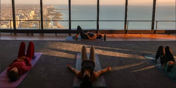 Experiences Beyond Sightseeing: - 360 CHICAGO